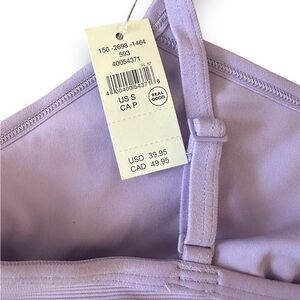 Super cute lavender Aerie sports bra